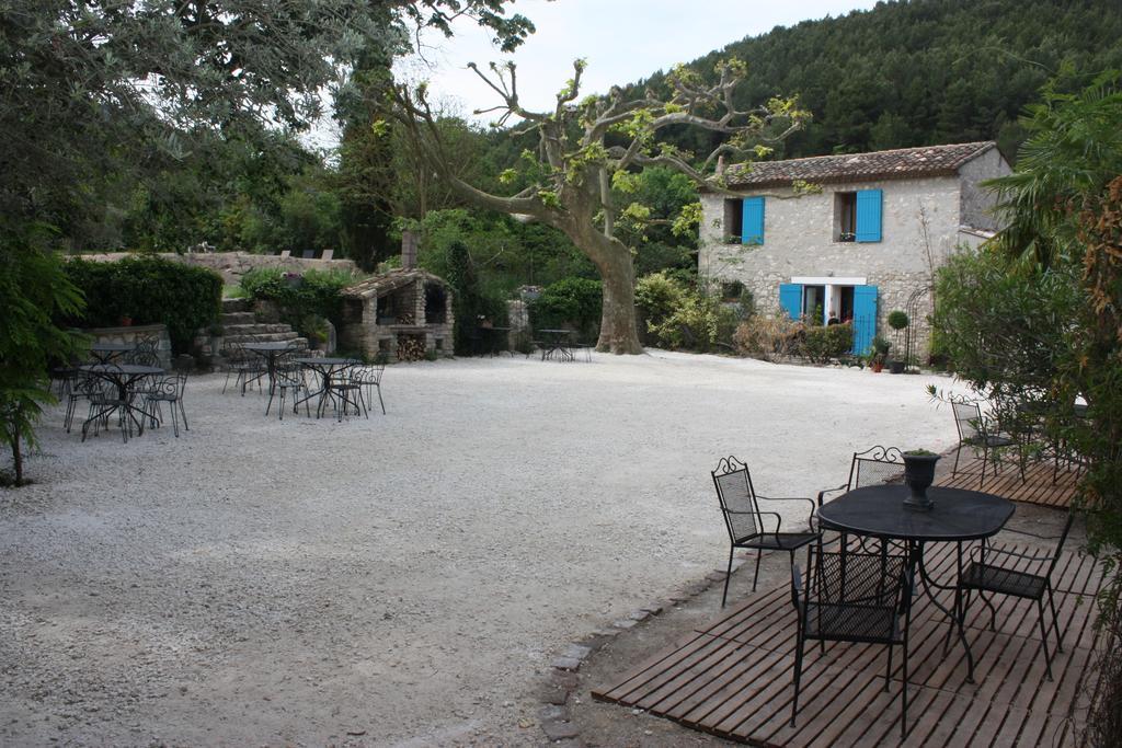 Bastide De La Lezardiere Fontaine-de-Vaucluse Værelse billede